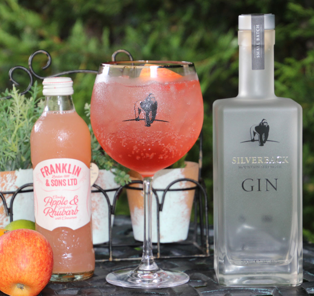 Rhubarb In The Mist Cocktail Recipe Think Gin Club