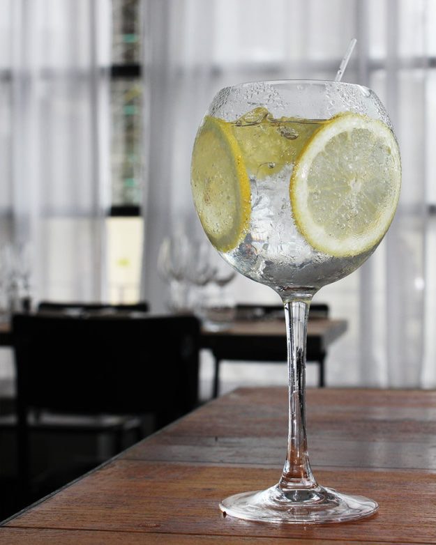The+Ubiquitous+G&T Make Your Own Craft Gin
