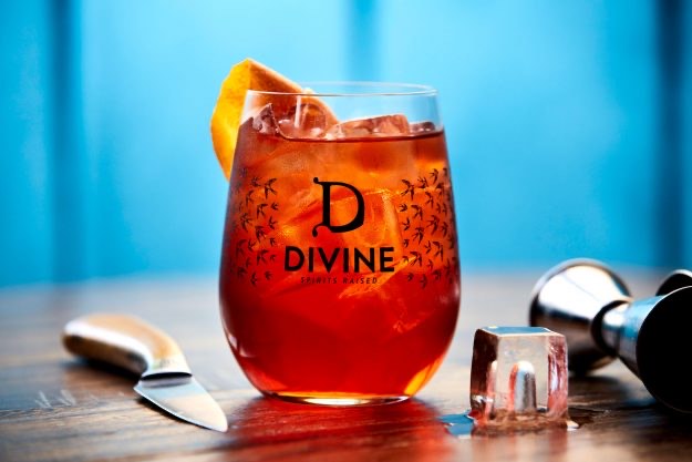 unnamed-3 Divine Negroni