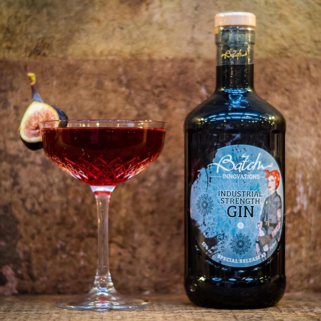 Rose Between Two Thorns